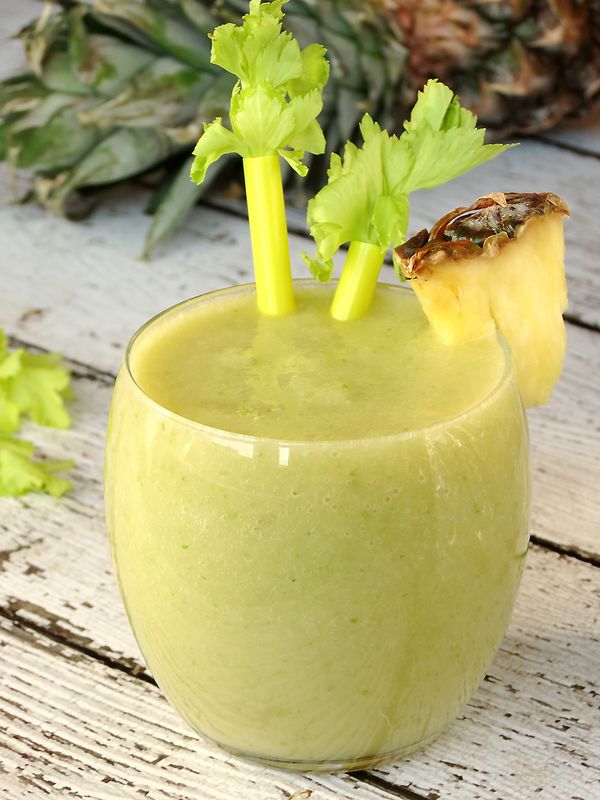 Pineapple Celery Smoothie