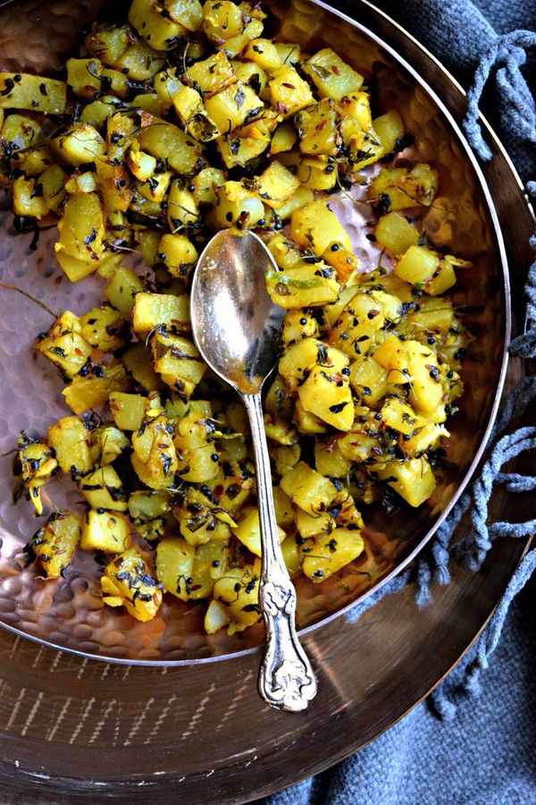 Potato Fenugreek Curry/Aloo Methi