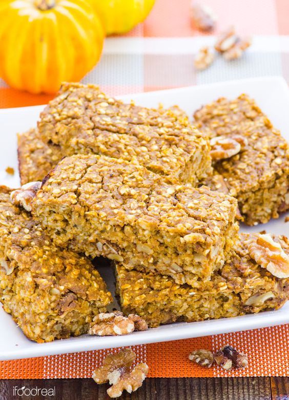 Pumpkin Protein Oat Bars