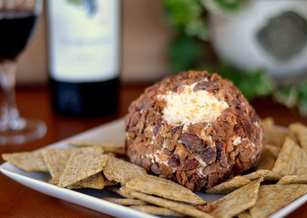 Ranch and Bacon Cheese Ball