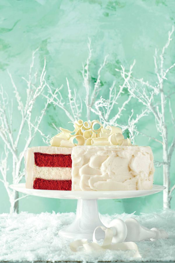 Red Velvet Cheesecake-Vanilla Cake with Cream Cheese Frosting