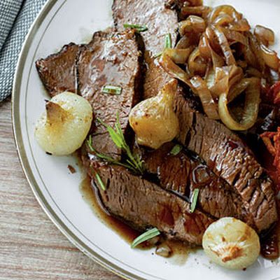 Red Wine-Braised Brisket with Caramelized Onions