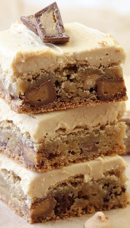 Reese’s Peanut Butter Blondies