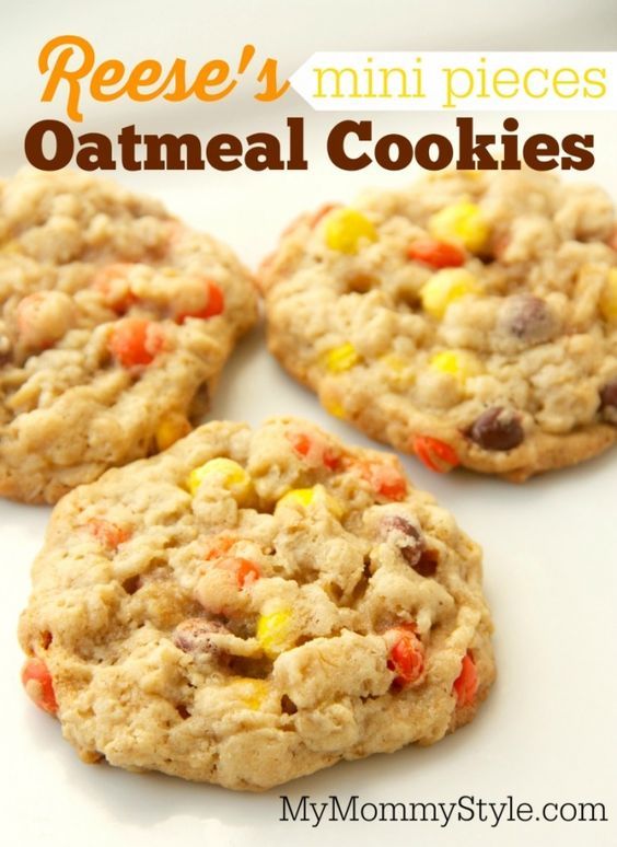 Reese's Mini Pieces Oatmeal Cookies