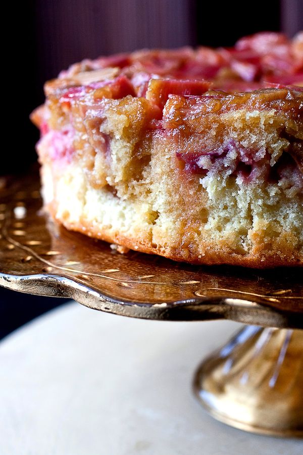 Rhubarb Upside-Down Cake