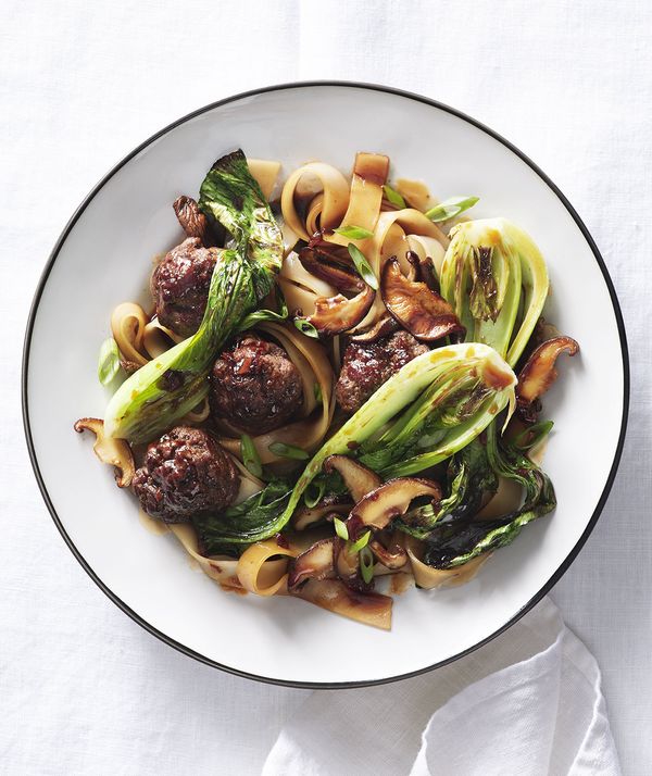 Rice Noodles With Meatballs, Mushrooms, and Bok Choy