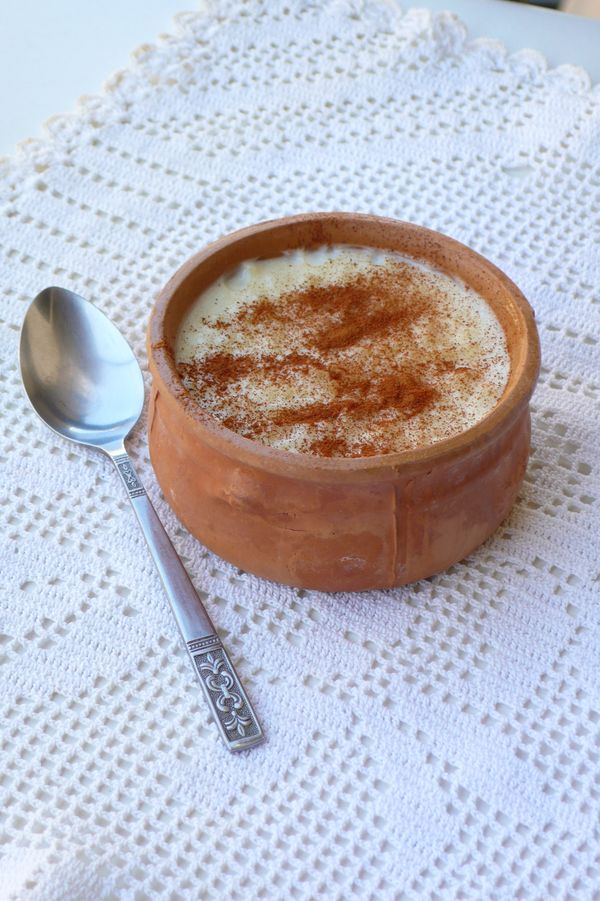 Rizogalo (Greek rice pudding