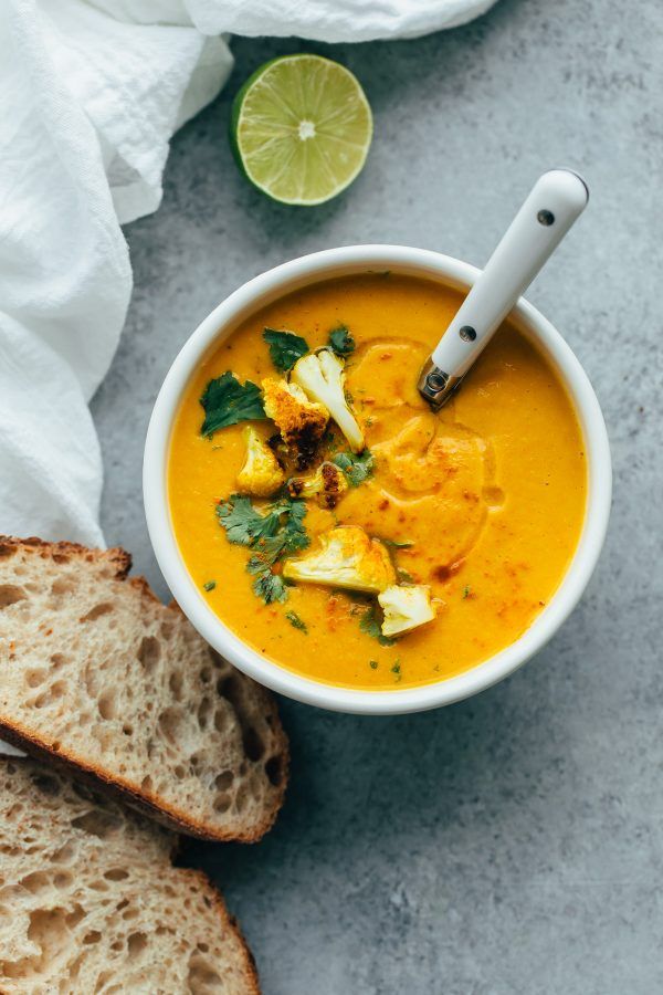 Roasted Cauliflower Soup with Coconut and Turmeric