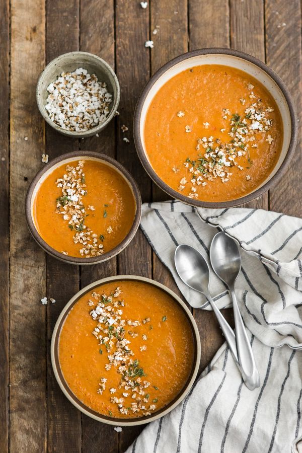 Roasted Garlic Tomato Soup