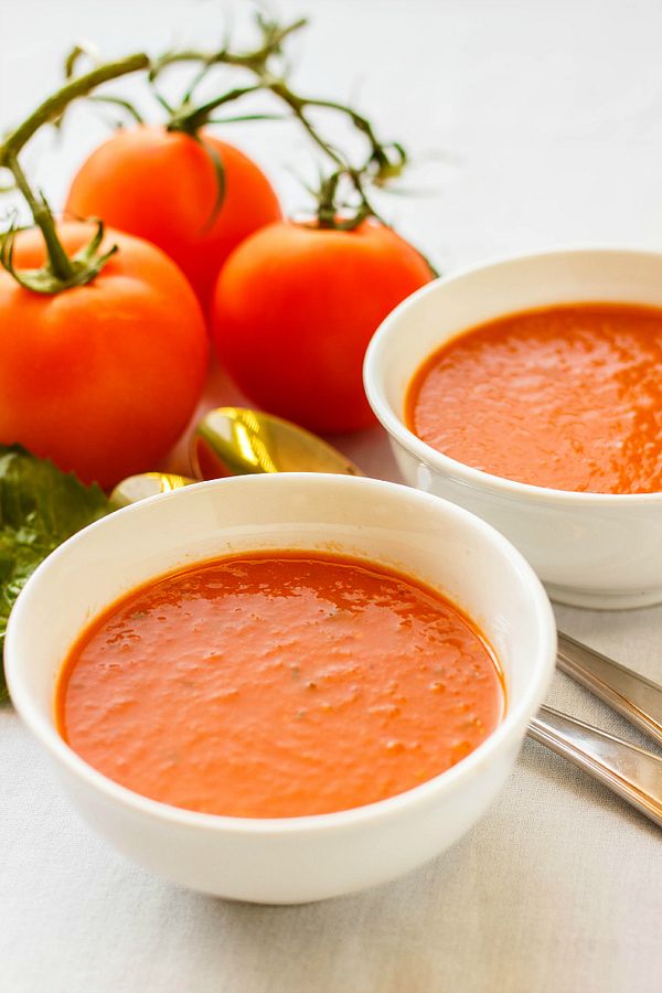 Roasted Tomato and Garlic Soup