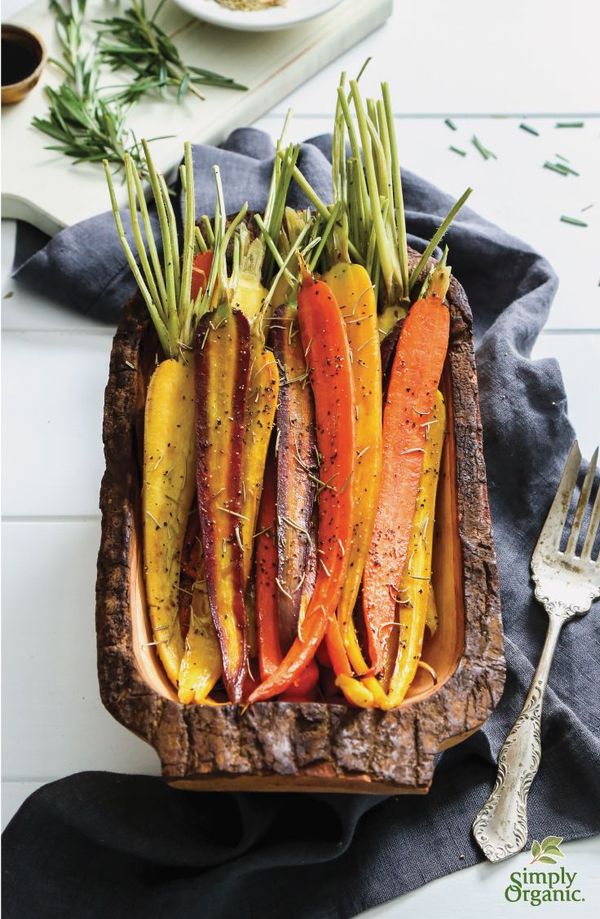 Rosemary Balsamic Roasted Carrots