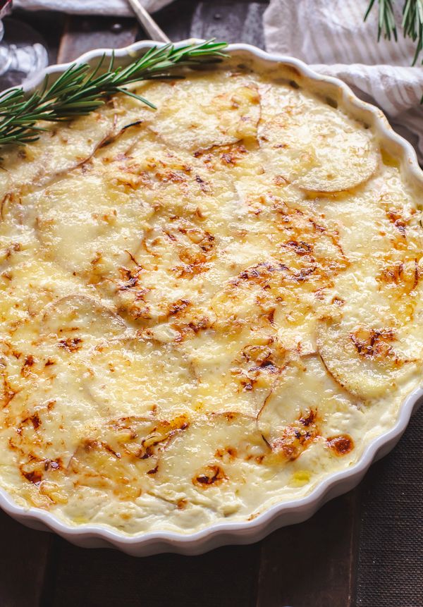 Rosemary Potatoes au Gratin