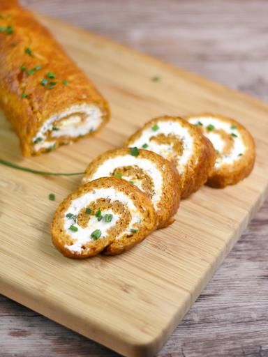 Roulé apéritif tomate chèvre frais