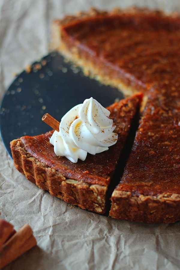 Rustic Vegan Oat Crisp Pumpkin Pie