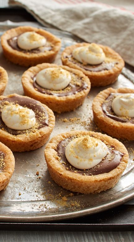 S’mores Fudge Cookie Pies