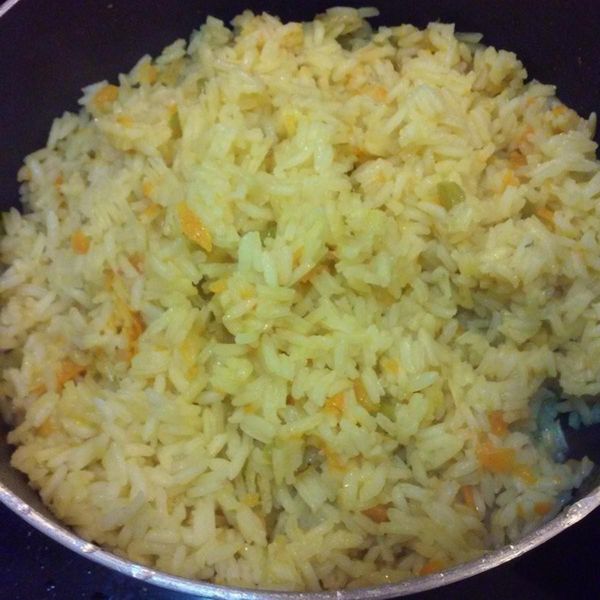 Salvadorian Carrot Rice