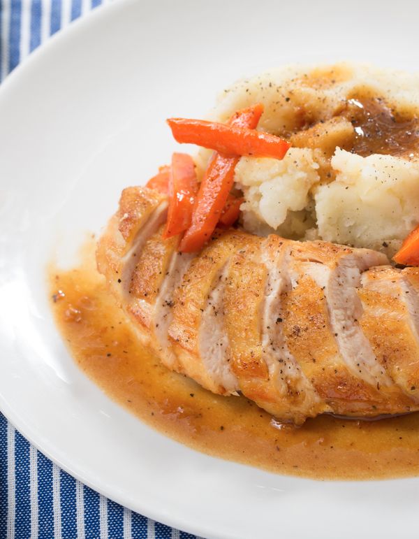 Seared Chicken & Mashed Potatoes with Maple-Glazed Carrots & Pan Sauce