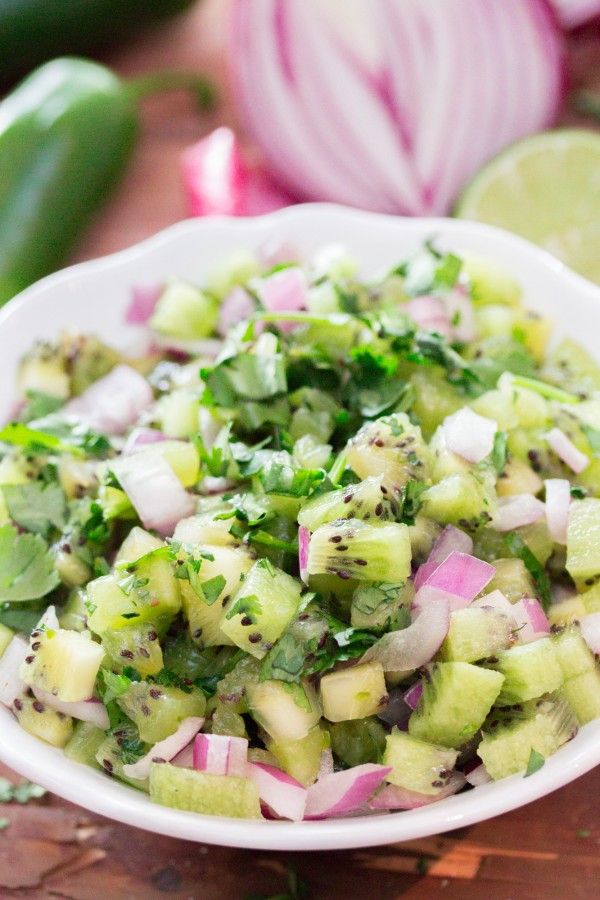 Simple Kiwi Salsa