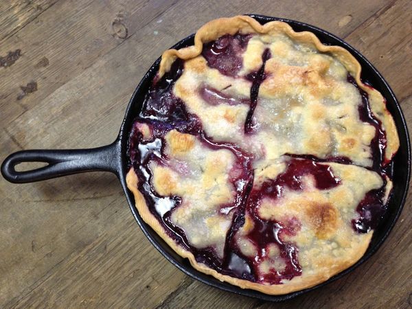 Skillet Blackberry Cobbler