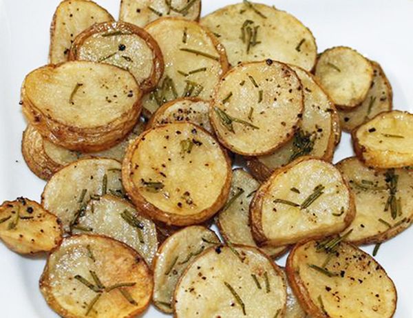 Skinny Rosemary Parmesan Oven Potatoes