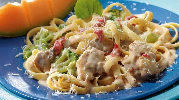 Slow-and-Easy Chicken Alfredo