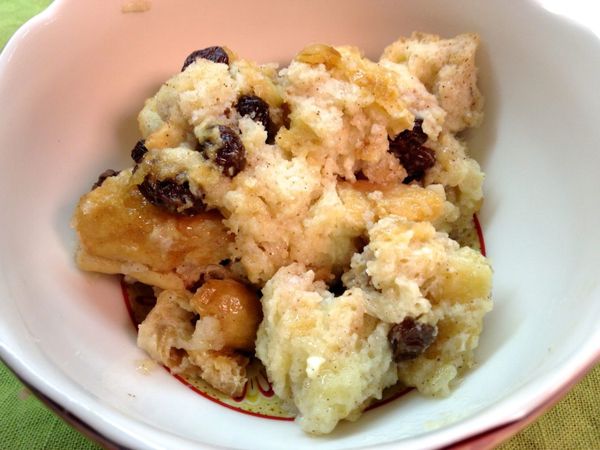 Slow Cooker Bread Pudding With White Chocolate, Pecans and Raisins