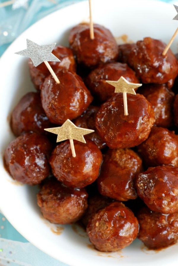 Slow-Cooker Root Beer BBQ Cocktail Meatballs