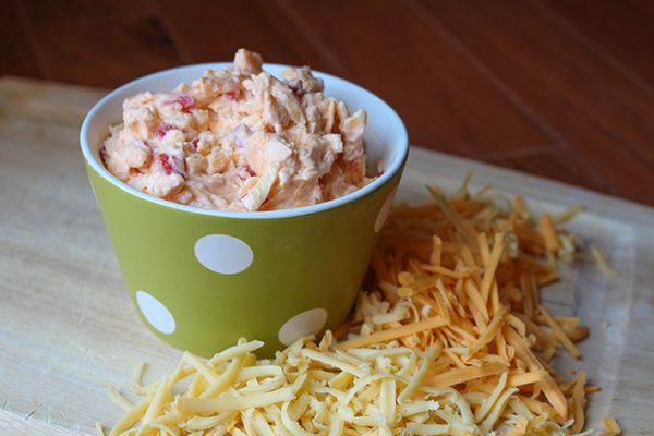 Smoked Gouda Pimento Cheese