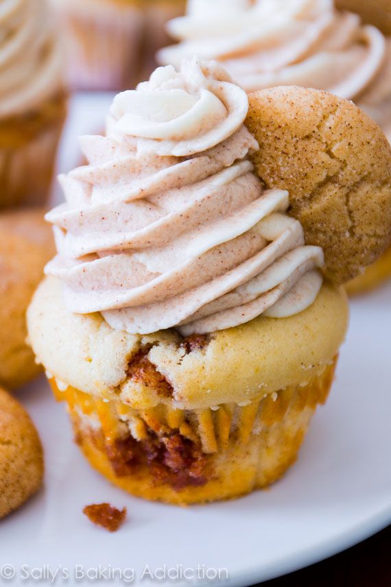 Snickerdoodle Cupcakes with Cinnamon Swirl Frosting