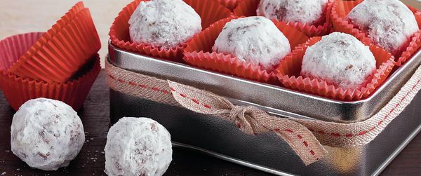 Snowy Bourbon Balls