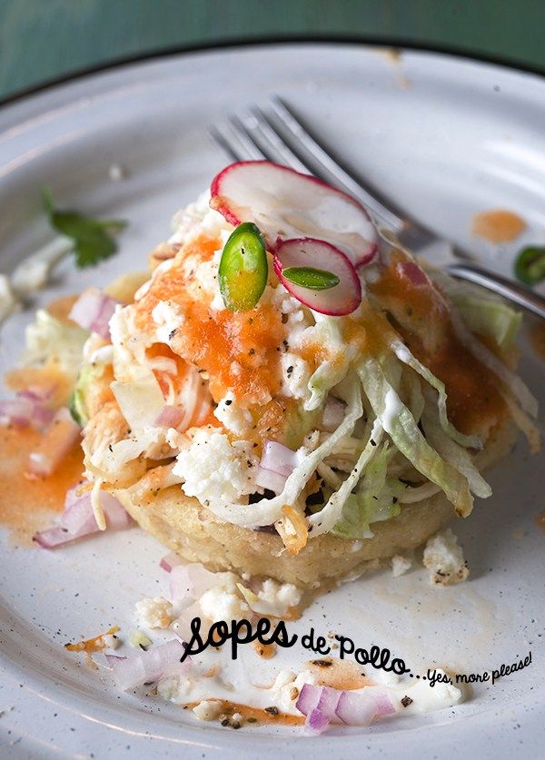 Sopes de Pollo