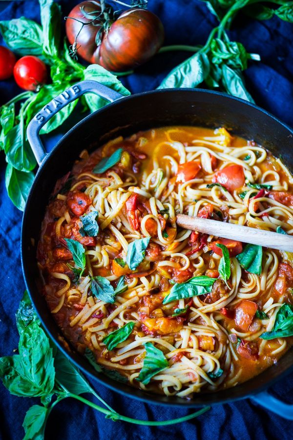 Spaghetti with Quick Fresh Tomato Sauce