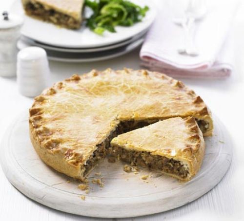 Spiced pork & potato pie