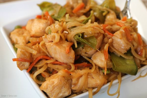 Spicy Chicken Lo Mein