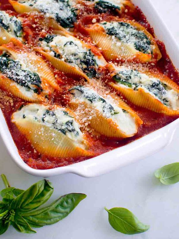 Spinach and Ricotta Stuffed Shells