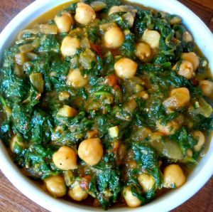 Spinach with Garbanzo Beans