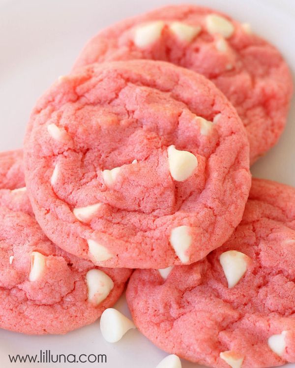 Strawberries N Cream Pudding Cookies