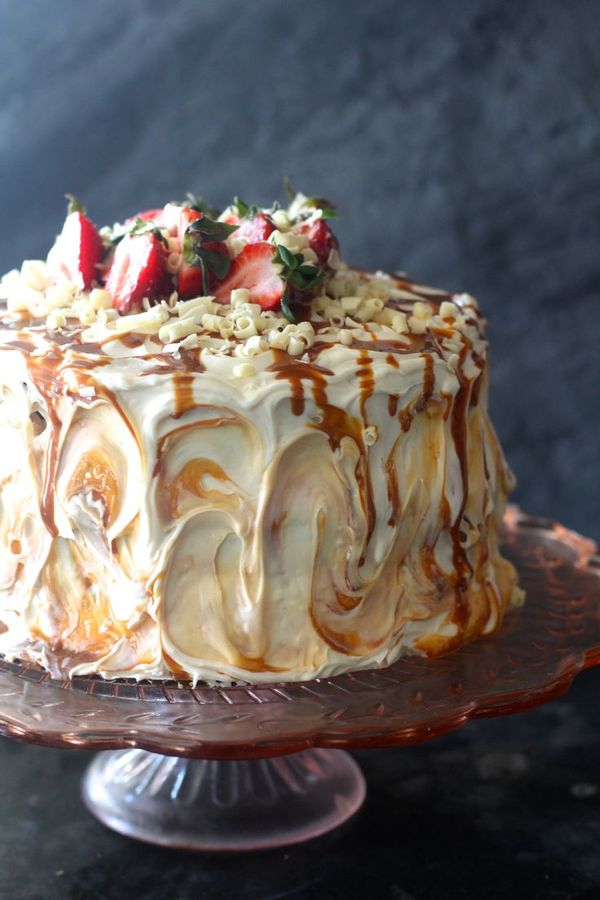 Strawberry Dulce de Leche Cake