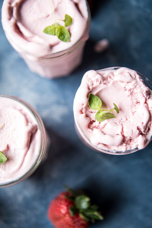 Strawberry Rosehip Frozen Yogurt