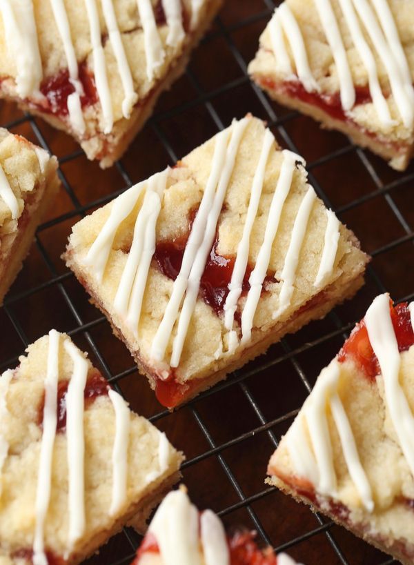 Strawberry Shortbread Bars