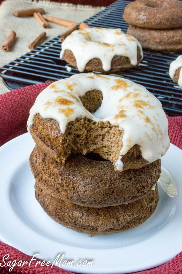 Sugar-Free Paleo Maple Tea Donuts