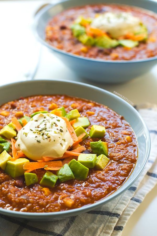 Super Satisfying Vegan Quinoa Chili