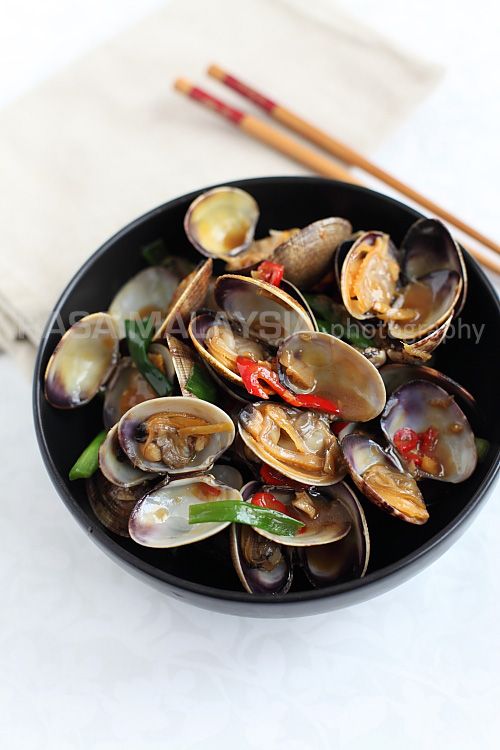 Taiwanese-style Clams (台式炒蛤蜊