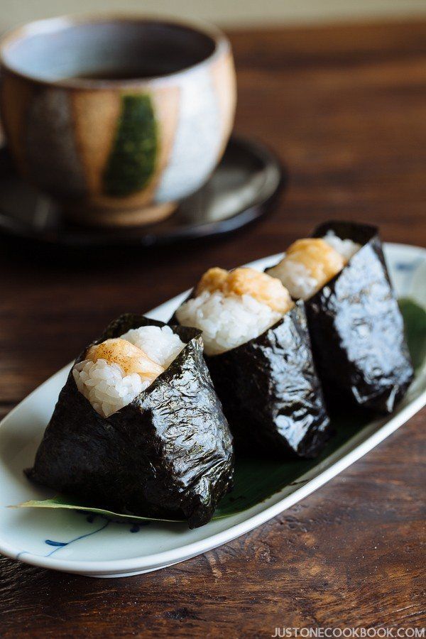 Tenmusu (Tempura Shrimp Rice Ball