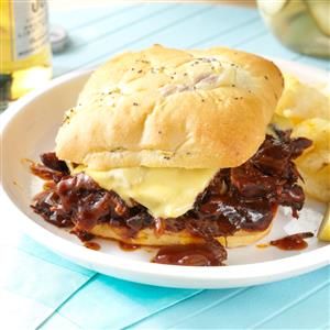 Tex-Mex Shredded Beef Sandwiches