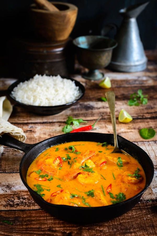 Thai Pineapple and Prawn Curry