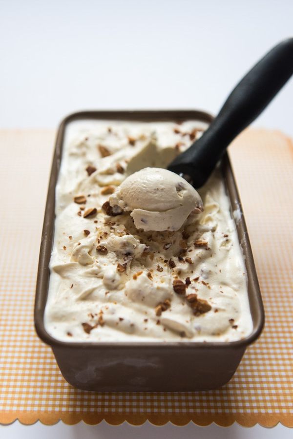 Toasted Almond Ice Cream