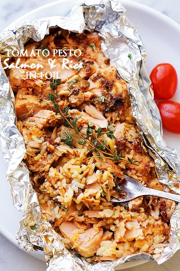 Tomato Pesto Salmon and Rice Recipe Baked in Foil