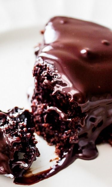 Ultimate Triple Chocolate Cake with Chocolate Ganache