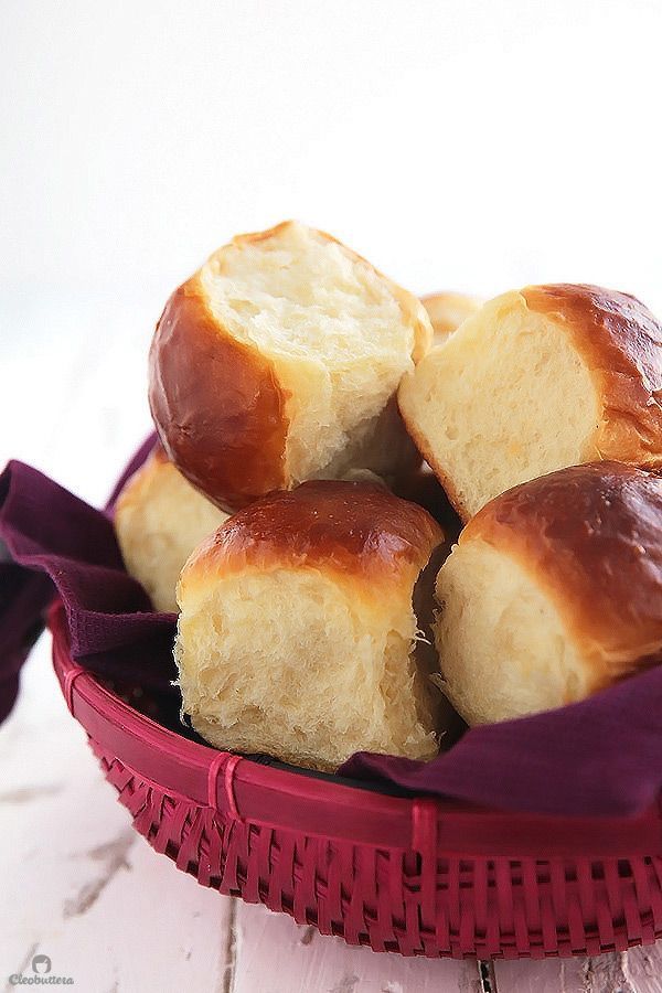 Ultra Fluffy Milk Bread Rolls